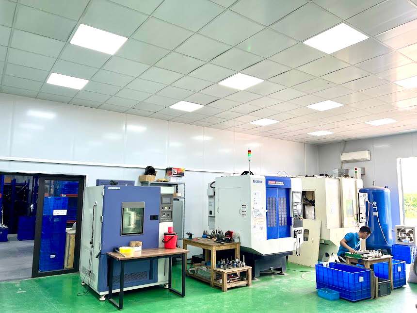 Kho xưởng cho thuê tại Phú Cát, Quốc Oai, 1000m² - Sẵn sàng hoạt động!