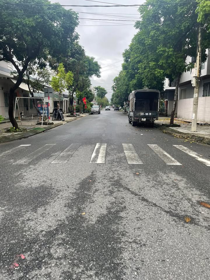 Mặt tiền Hoài Thanh Đà Nẵng 80m² giá 12 tỷ - Kinh doanh cực tốt!