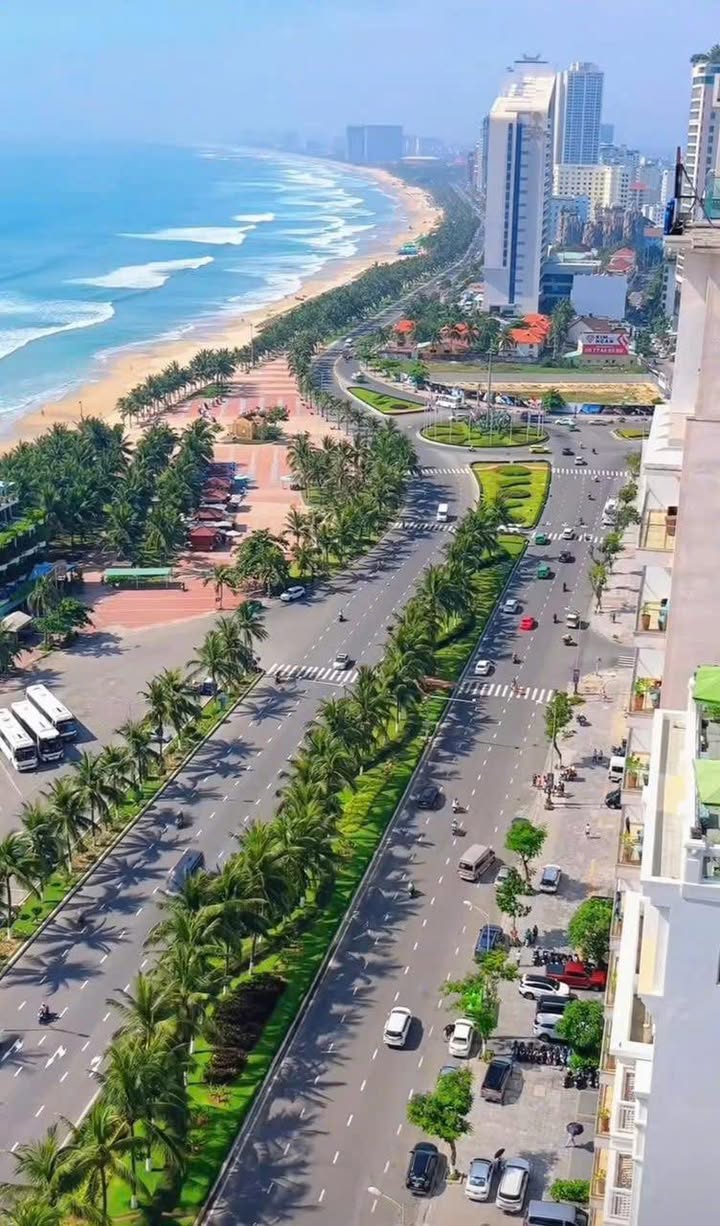 Đất mặt biển 750m² đường Triệu đô Lạc Long Quân giá 21 tỷ - Cơ hội đầu tư hiếm có!