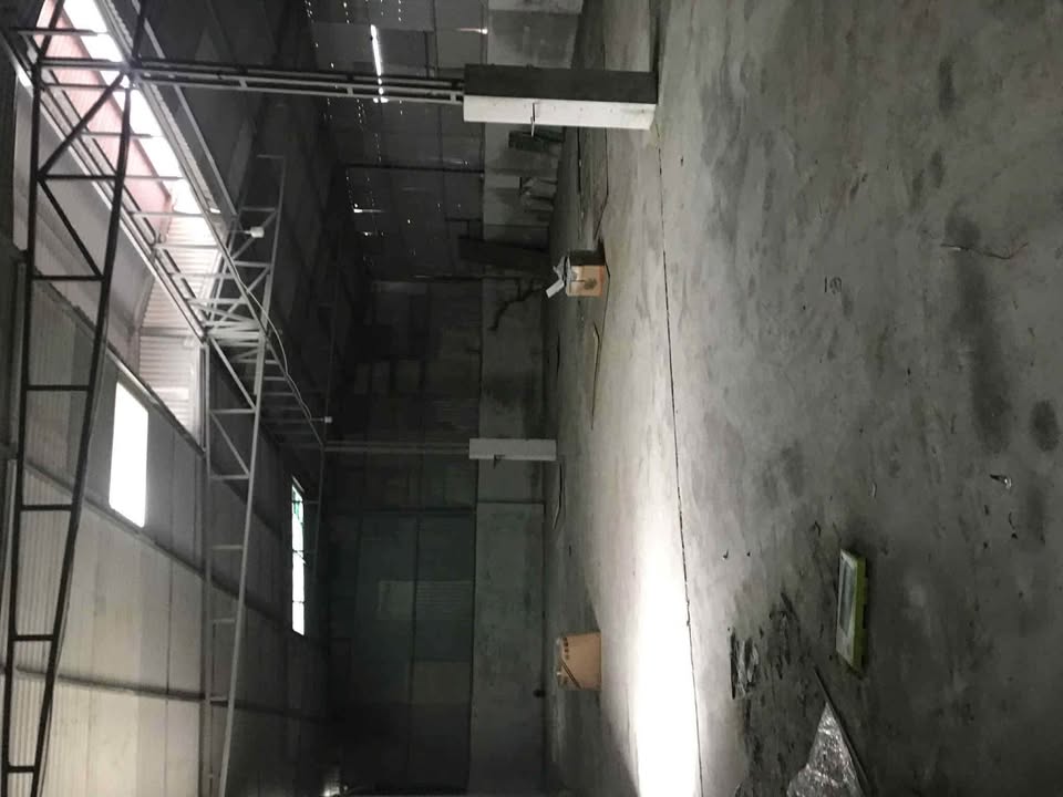 Xưởng cho thuê 350m² tại Hoàng Công Khanh - Giá chỉ 10 triệu/tháng!