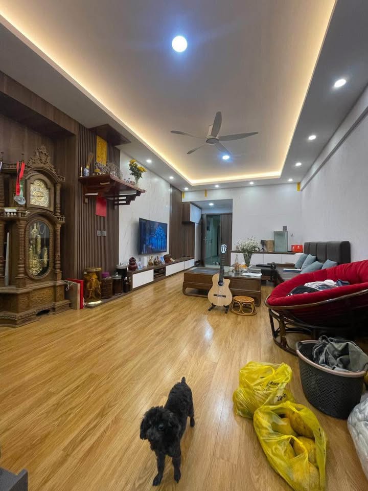 Căn hộ chung cư CT6 Yên Hoà 99m² giá 99 tỷ - Sẵn sàng vào ở ngay!