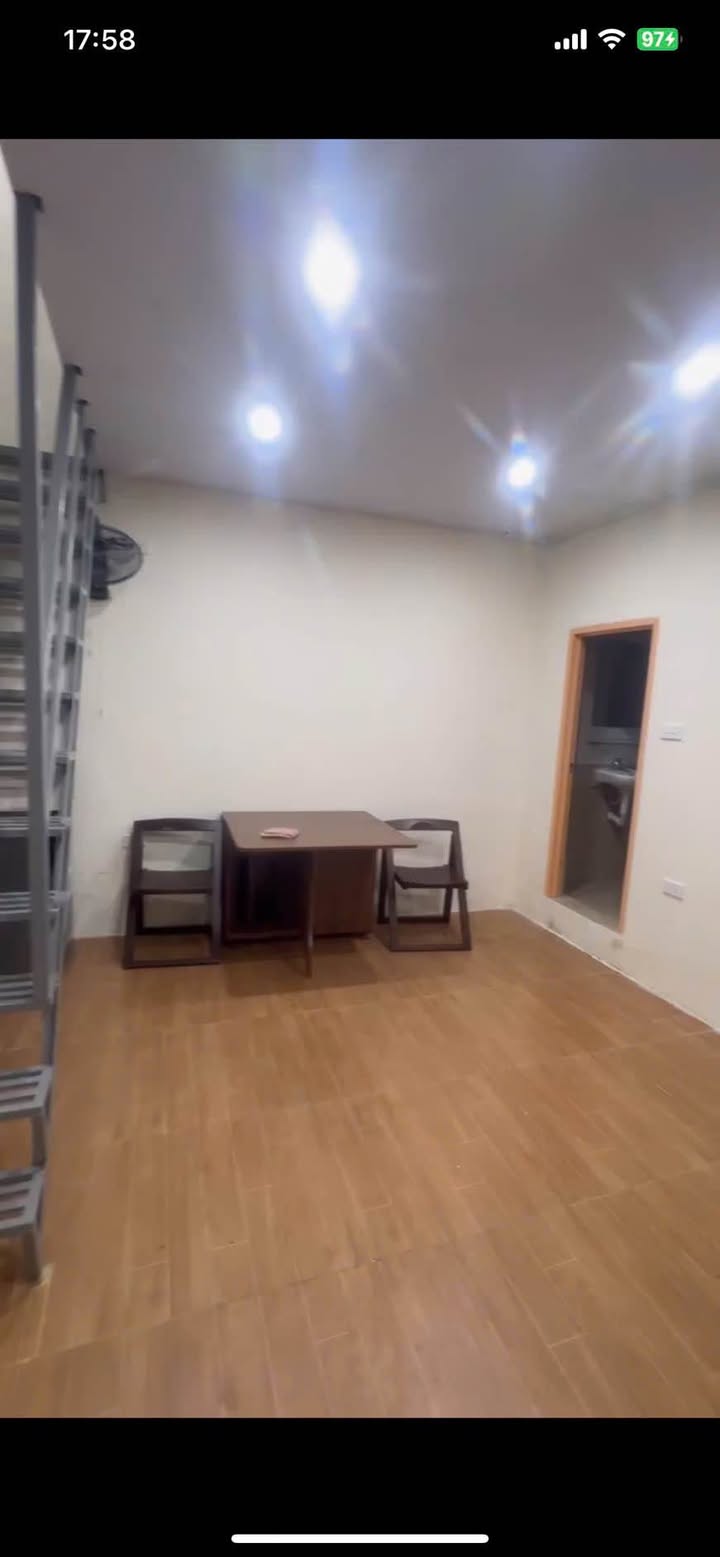 Phòng cho thuê tại Phố Tôn Đức Thắng, Quận Đống Đa 45m² - Nhà mới, đầy đủ tiện nghi!