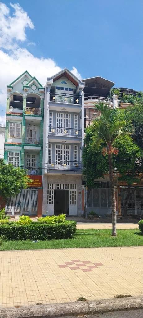 Nhà mặt tiền Nguyễn Thế Truyện, Tân Sơn Nhì 80m² giá 16.2 tỷ - Dòng tiền ổn định 23 triệu