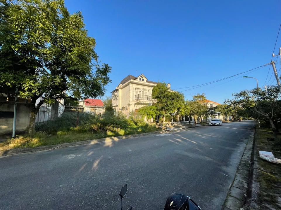 Bán gấp FrontHouse KQH CẦU LIM, Bùi Viện, 207m² giá 4.558 tỷ - Hiếm có trên thị trường!