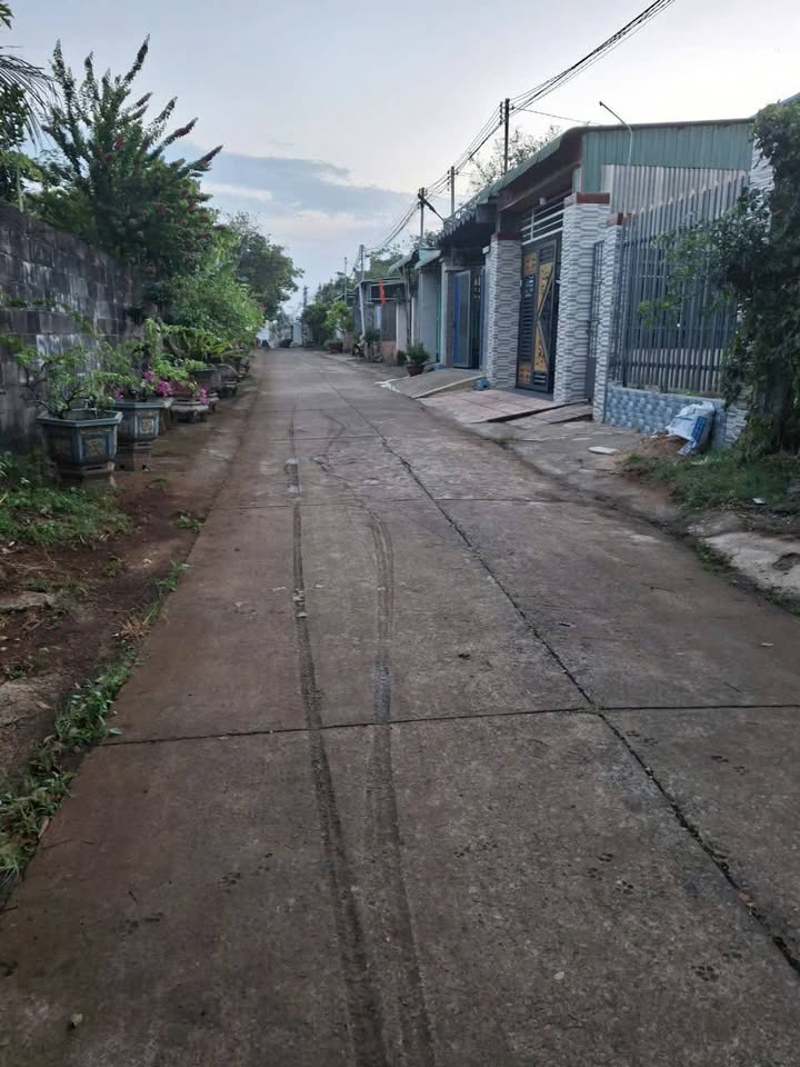 Đất thổ cư trung tâm Long Giao 390m² - Giá bán gấp, cơ hội đầu tư tốt!