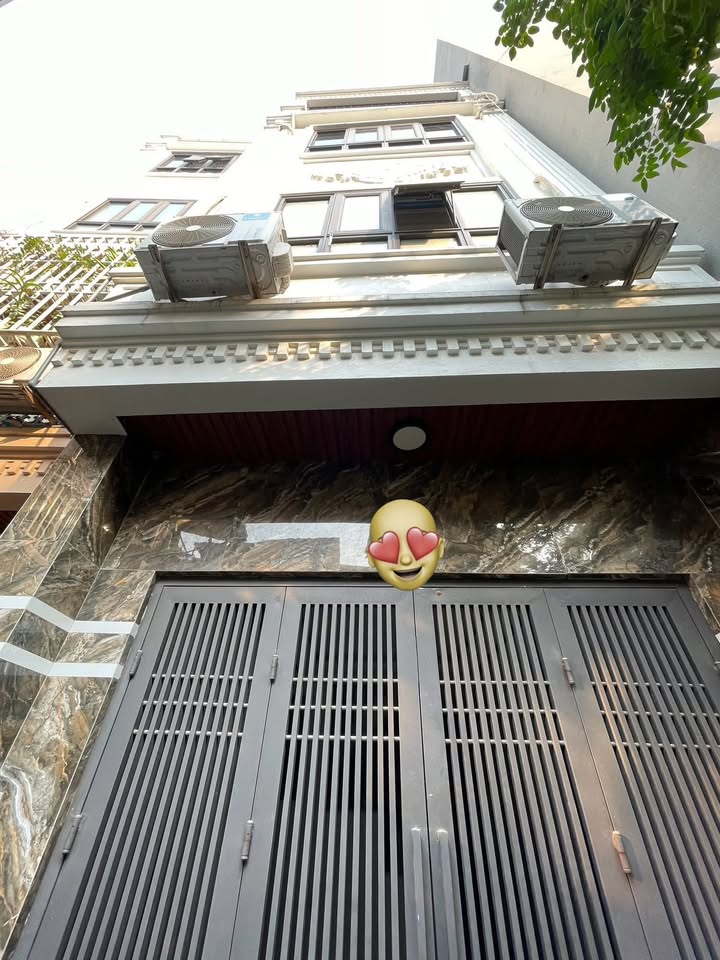 Nhà Phú Diễn 6 Tầng 55m² giá 10.8 tỷ - Đầu tư sinh lời ngay!