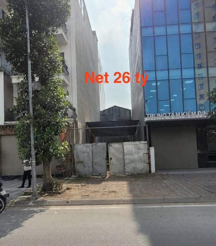 Đất mặt phố Lạc Long Quân, Tây Hồ 120m² - Đầu tư sinh lời tuyệt vời!