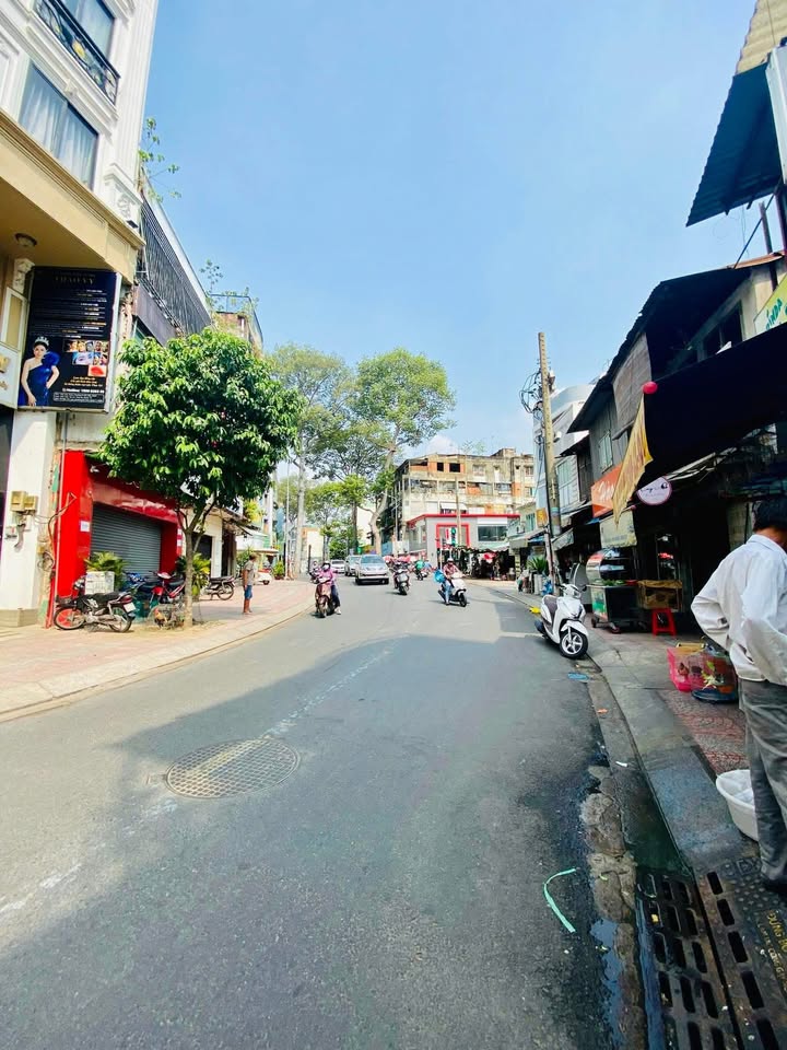 Nhà mặt tiền hẻm Dương Bá Trạc 78m² giá chỉ 9 tỷ - Cơ hội đầu tư tuyệt vời!