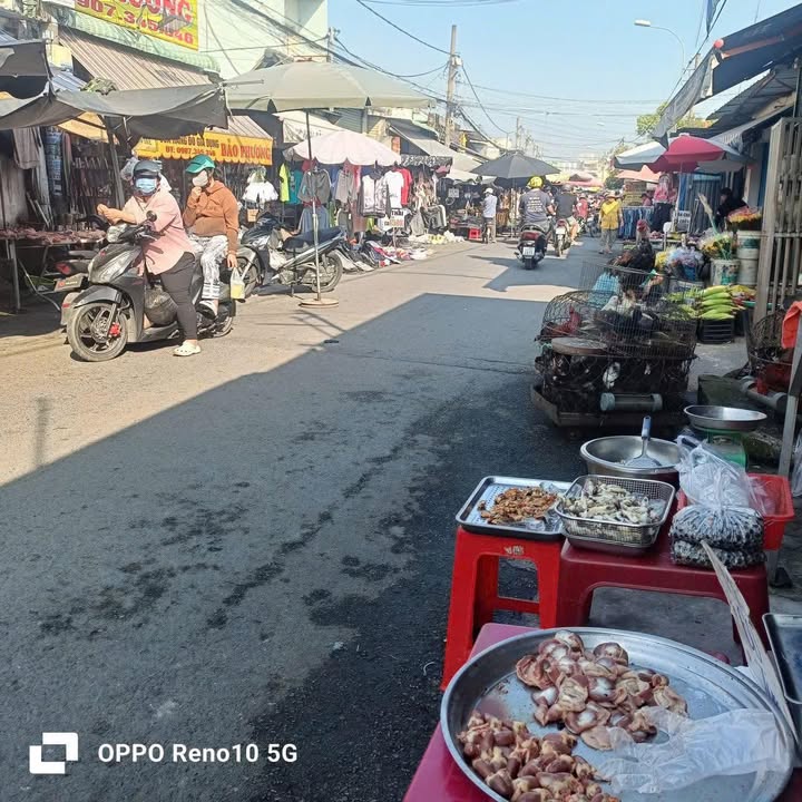 Nhà mặt tiền cho thuê tại chợ Đông Thạnh 56m² giá 10 triệu - Kinh doanh thuận lợi!