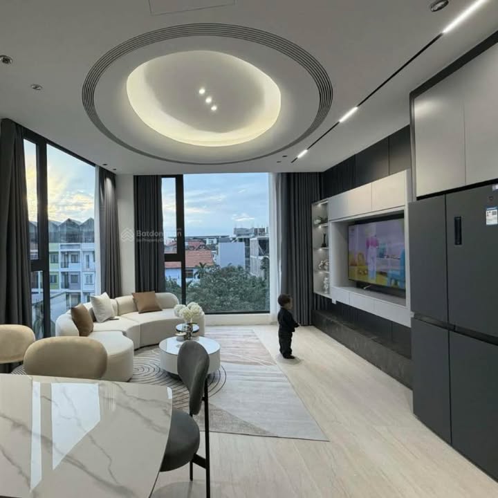 Nhà phố Ngọc Thụy Bồ Đề 40m² giá thỏa thuận - Full nội thất, chỉ việc vào ở ngay!