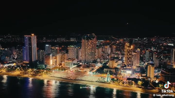 Cho thuê khách sạn tại Nha Trang - Mặt biển Trần Phú - Giá từ 40 triệu/tháng