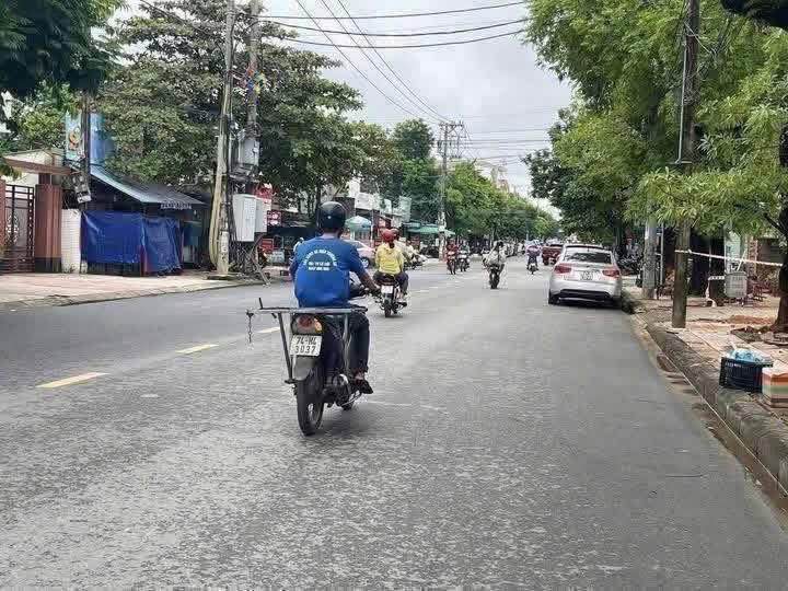 Bán căn nhà 2 tầng tại Đông Lễ, Đông Hà 142m² giá 3 tỷ - Vị trí kinh doanh sầm uất!