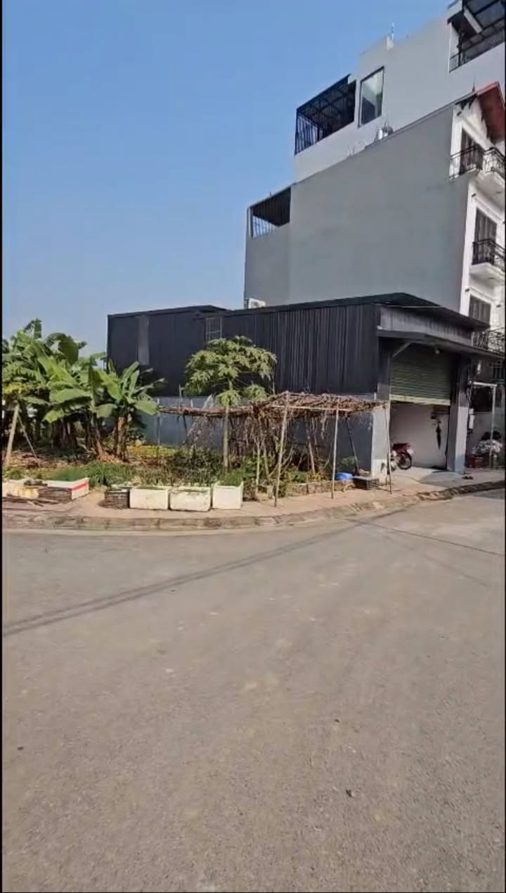 Đất dịch vụ Song Phương 49m² giá 6 tỷ - Đầu tư sinh lời hiệu quả!