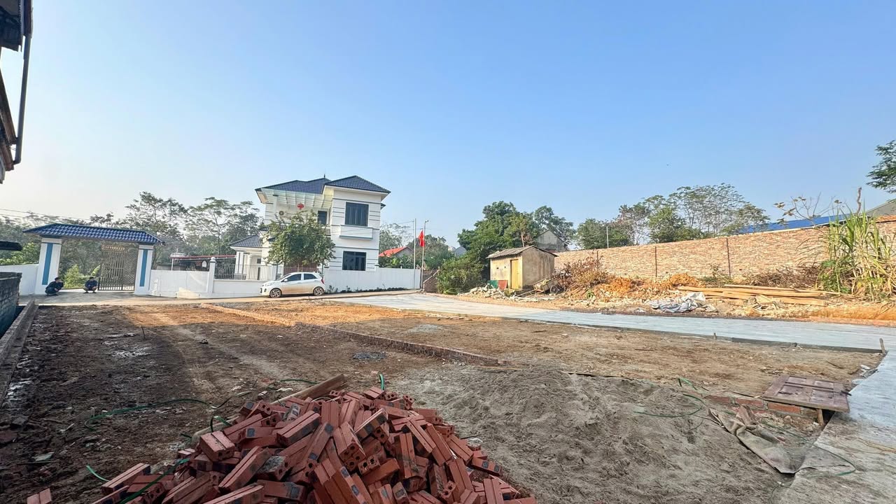 Đất thổ cư 138m² tại Lập Thạch giá chỉ 270 triệu - Cơ hội đầu tư tuyệt vời!