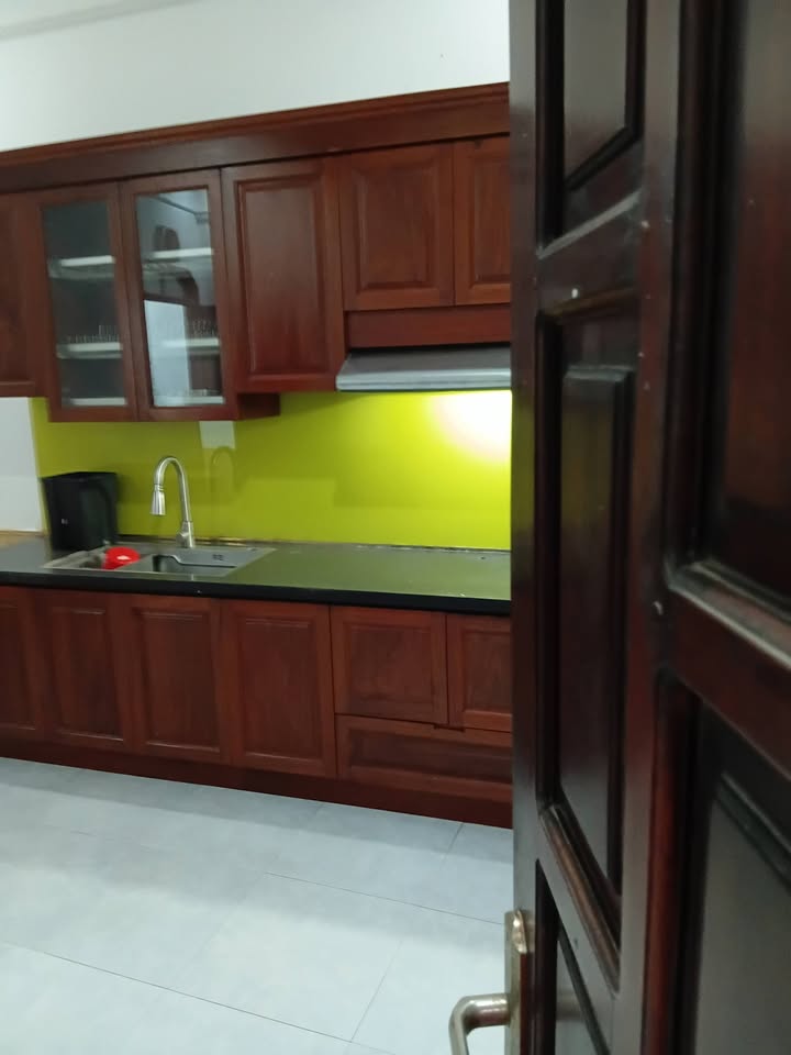 Nhà cho thuê ngõ 290 Kim Mã 30m² giá 9 triệu - Chính chủ, miễn trung gian!