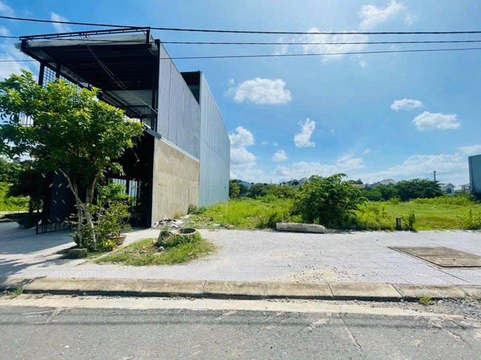 FrontHouse Trường Đúc, Huế 483.6m² giá 4.5 tỷ - Mặt tiền kinh doanh đắc địa!