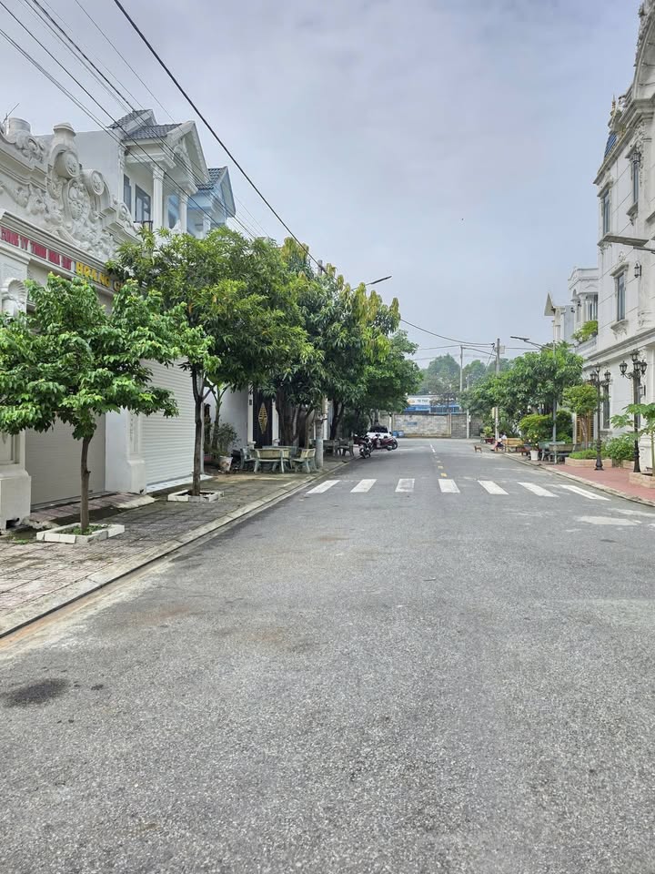 Đất nền 84.5m² tại KDC Tân Bình, Dĩ An - Giá 3.5 tỷ, Sổ hồng riêng!