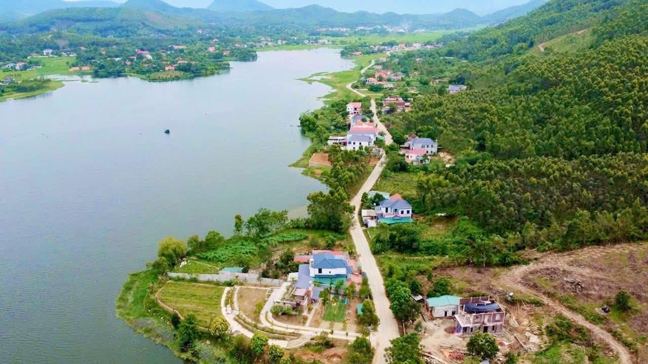 Farm khu nghỉ dưỡng Vân Trục Vĩnh Phúc 200m² giá 2 tỷ - Đầu tư sinh lời hấp dẫn!