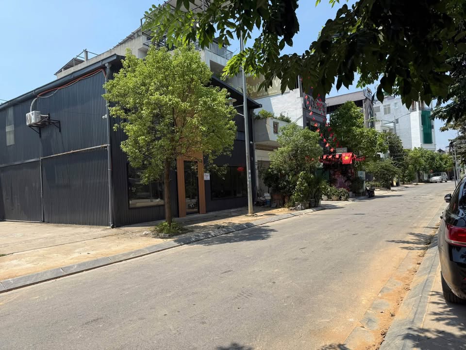 Bán đất KĐT Việt Mỹ Tuyên Quang 85m² giá 5.x tỷ - Vị trí lý tưởng cho đầu tư