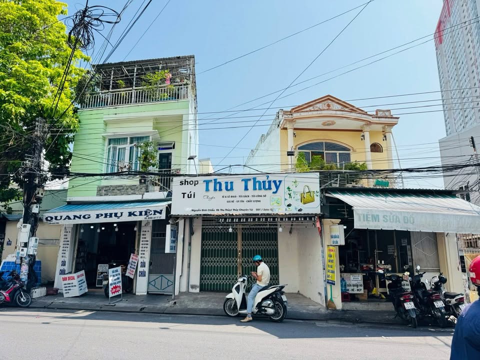Bán đất mặt tiền Nguyễn Đình Chiểu, Nha Trang 97.7m² giá 11.8 tỷ - Cơ hội đầu tư hiếm có!