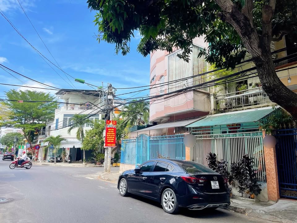 Nhà 2 tầng đường Âu Cơ, Nha Trang 57m² giá 7,2 tỷ - Chính chủ bán gấp!