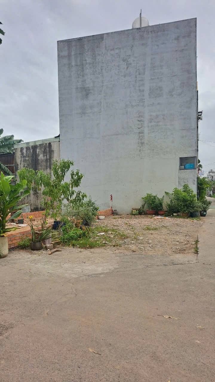 Đất Thủ Đức 64m² giá 4 tỷ - Hẻm ô tô rộng, vị trí đẹp