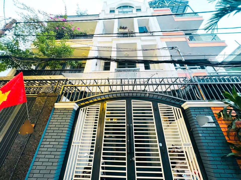 Nhà phố Đào Duy Anh, Phú Nhuận 64m² giá 13.6 tỷ - Gần Công viên Gia Định!