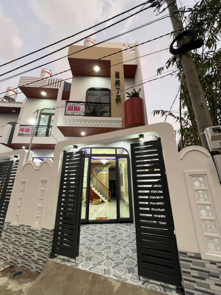 Nhà phố Gạch Ông Dựa, Long Tuyền, 66.84m² giá 2.38 tỷ - Sổ hồng chính chủ, ô tô tới nhà!