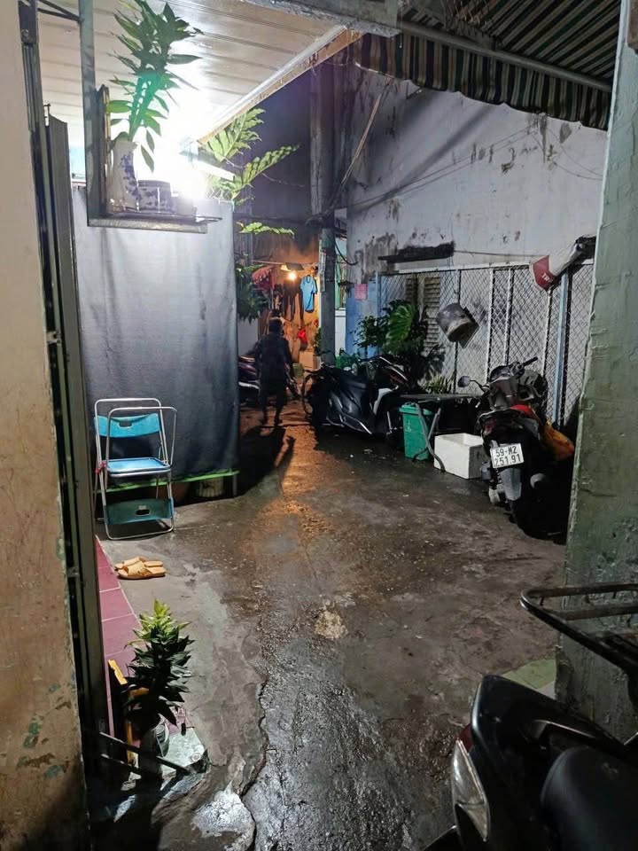 Nhà 2 tầng Trần Phú Quận 5, 41.4m² giá 4.5 tỷ - Gần chợ An Đông!