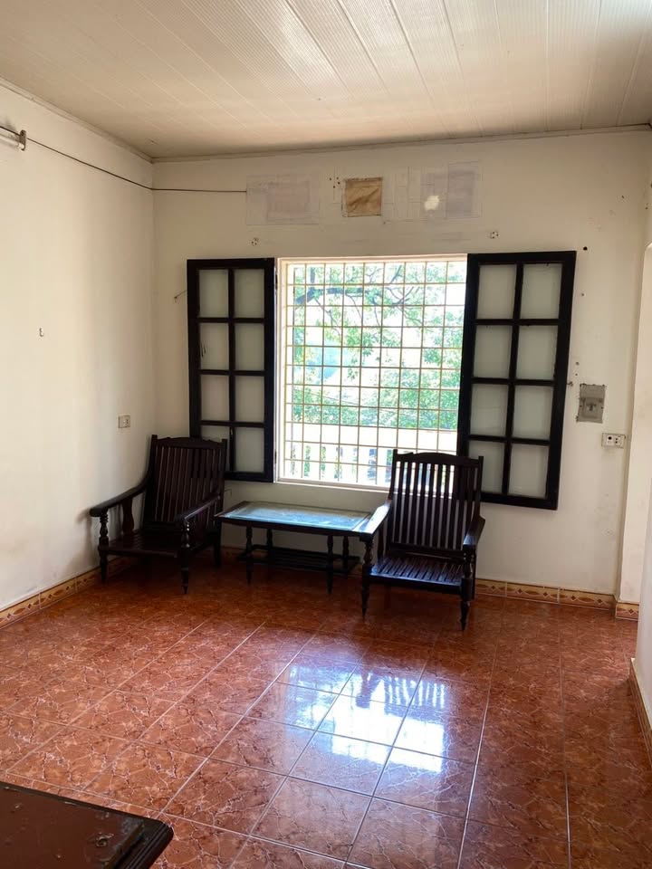 Nhà tập thể Lê Hồng Phong Hà Đông 65m² giá 4.5 triệu - Sẵn sàng vào ở!