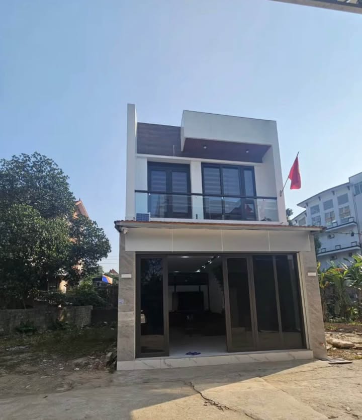 Nhà phố 72m² tại Phường Gia Sàng, Thái Nguyên - Giá 2.55 tỷ, sẵn sàng vào ở!