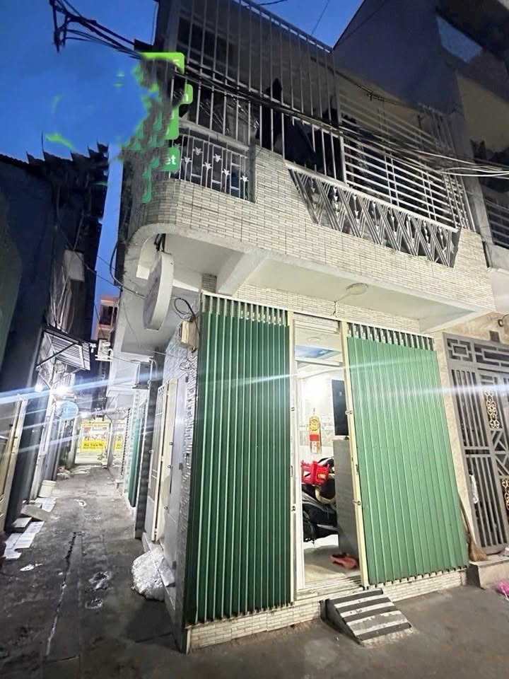 Nhà bán Quận 5 44m² giá 5 tỷ - An ninh, thuận tiện giao thông!