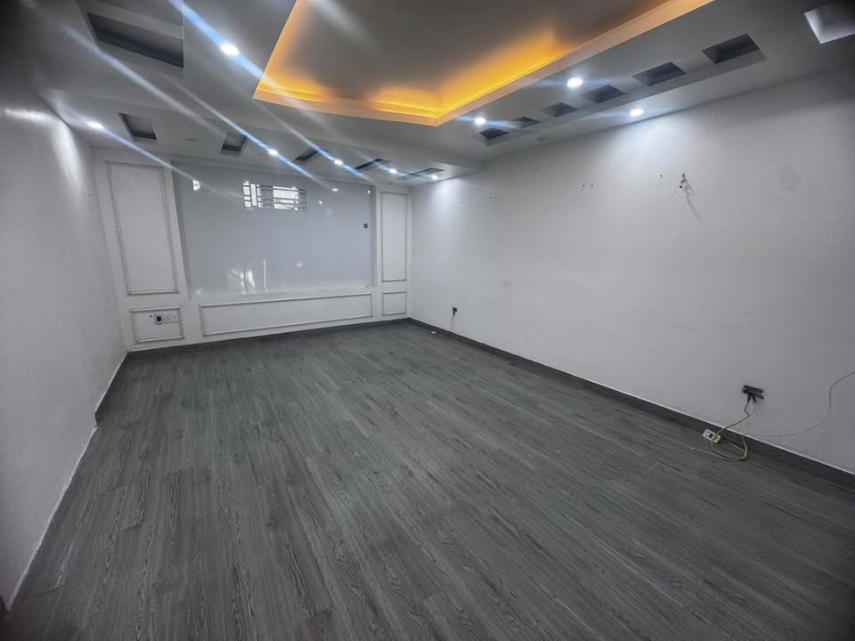 Nhà cho thuê mặt đường Tuyến nhánh Quán Nam, 90m² - Đầy đủ nội thất, vị trí đắc địa!
