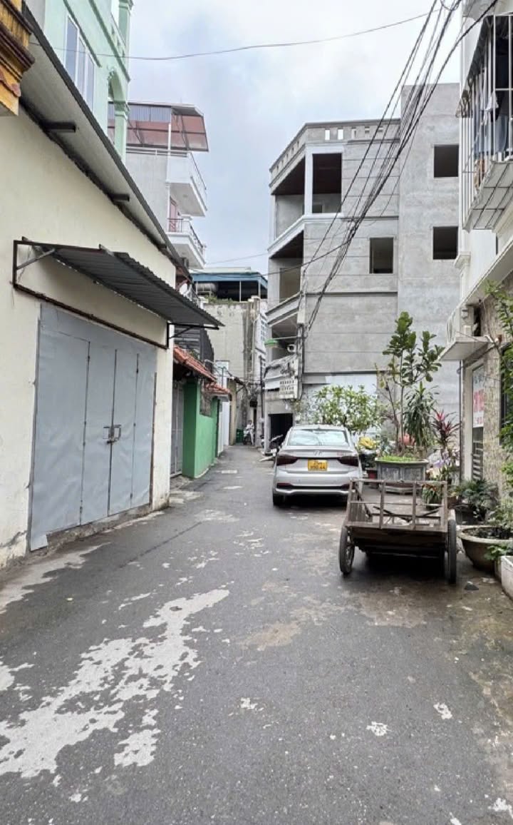 Đất 70m² mặt ngõ ô tô đỗ cửa Phương Canh, Nam Từ Liêm - Sổ đỏ chính chủ, giá chỉ 12.81 tỷ!