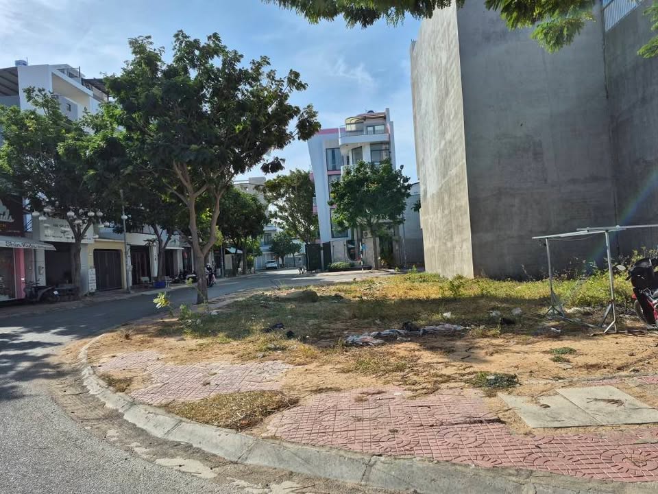 Đất nền 2 mặt tiền đường nhựa Ninh Hải 78m² giá 3.7 tỷ - Đầu tư sinh lời ngay!