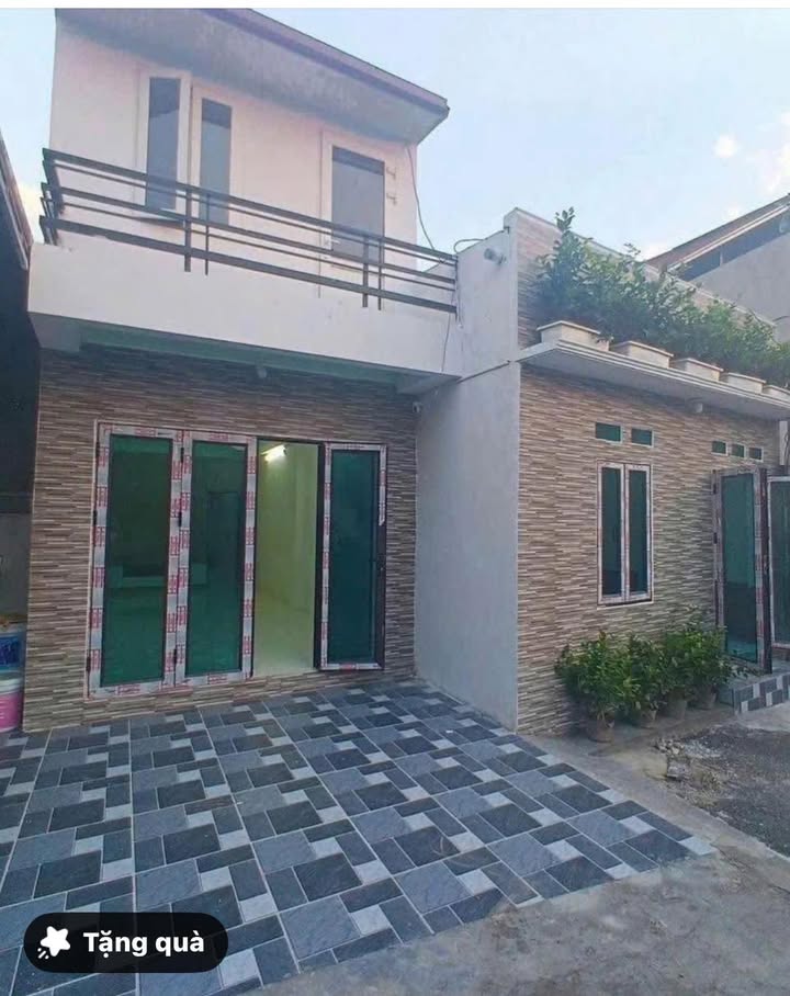 Đất tặng nhà 2 tầng tại Phường Hiến Nam, Hưng Yên 54,8m² - Giá chỉ 2 tỷ!