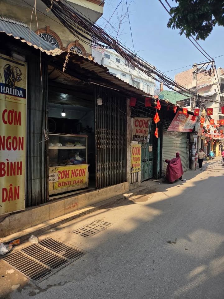 Đất mặt phố Hoàng Mai, Hà Nội 178m² giá 43 tỷ - Đầu tư sinh lời lý tưởng!