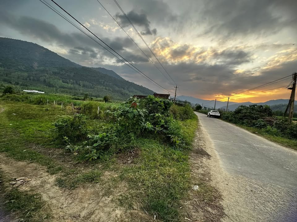 Đất thổ cư 120m² mặt tiền Khu Du Lịch Hầm Hô giá 3xx triệu - Đầu tư sinh lời ngay!