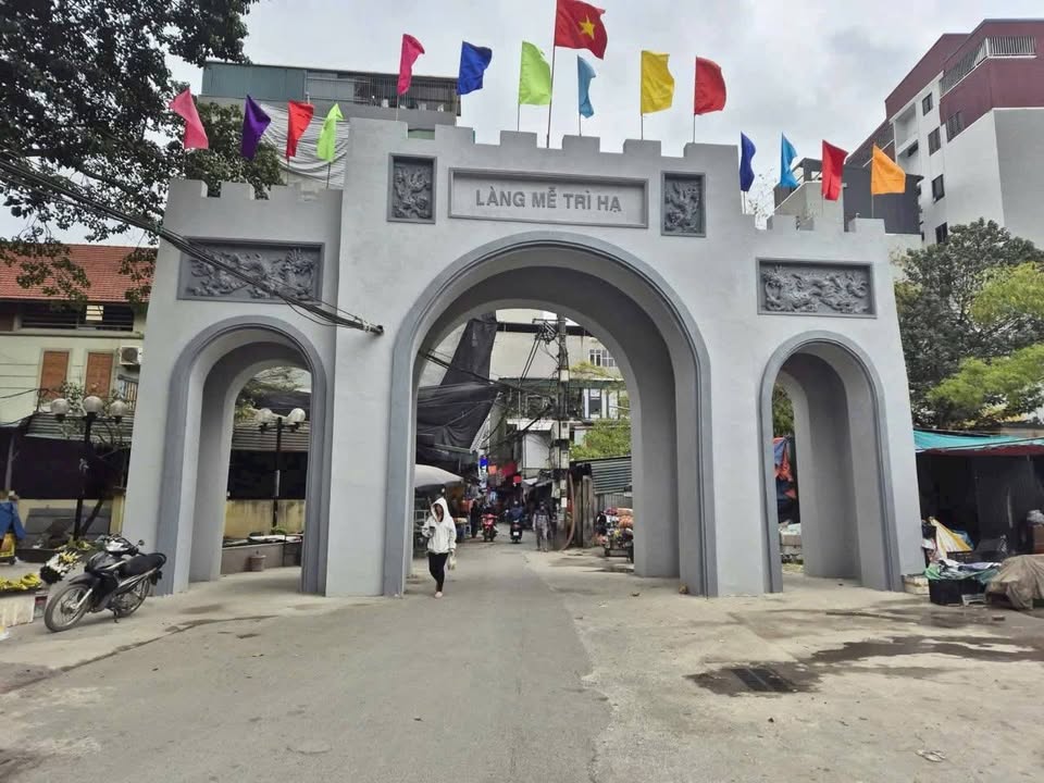 Đất vàng Đỗ Đức Dục Nam Từ Liêm 73m² giá 1.8 tỷ - Cơ hội đầu tư tuyệt vời!