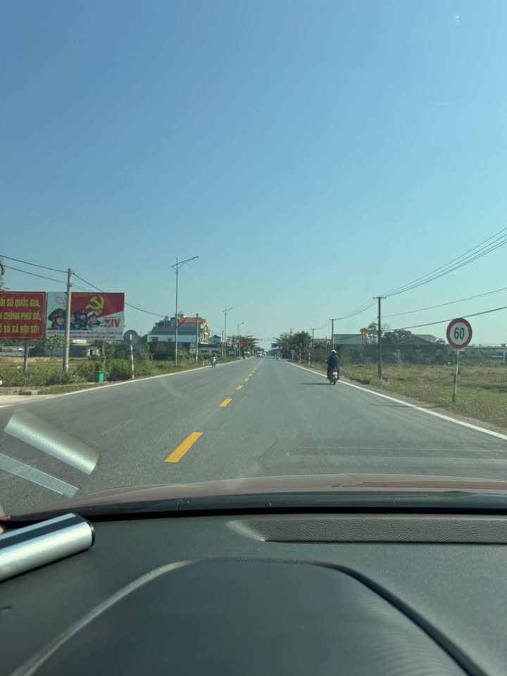 Đất nền 500m² mặt đường QL 18A, Hải Đông - Giá chỉ 3 tỷ