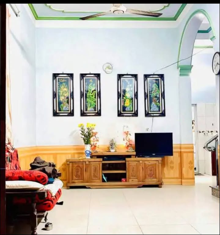 Nhà sân vườn Cẩm Tây 397m² giá 1.5 tỷ - Không gian sống lý tưởng cho gia đình!