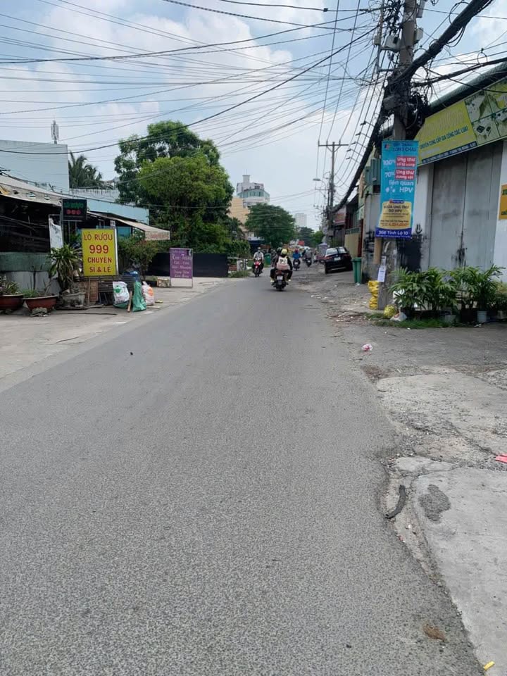 Nhà mặt tiền 128 Chiếc Lược, P.BTĐ, Quận Bình Tân 30.5m² giá 2.9 tỷ - Sổ hồng riêng, hướng Nam!