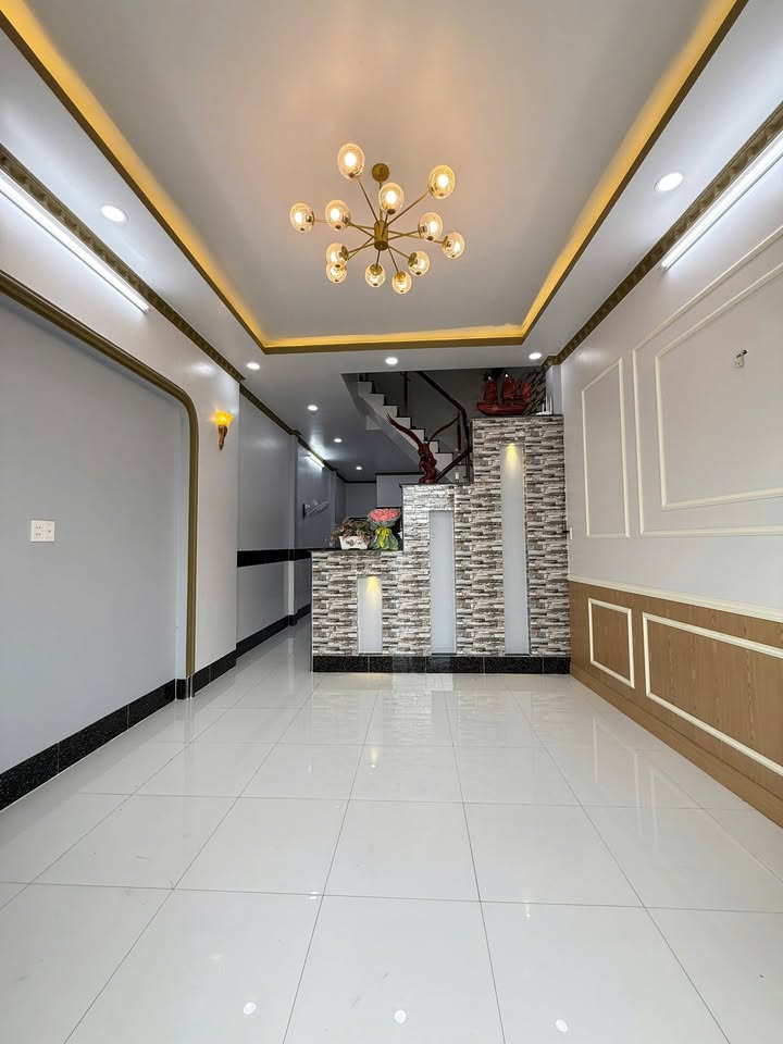 Nhà cho thuê Hẻm Ô tô Nguyễn Thị Minh Khai, P3 Sóc Trăng 5 triệu - Sẵn sàng vào ở ngay!