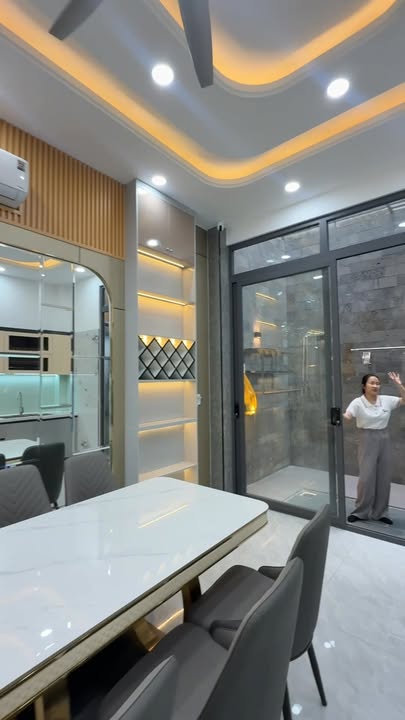 Nhà riêng tại Thạnh Xuân, Quận 12 - 80m² giá chỉ 6 tỷ - Sân ô tô rộng rãi!