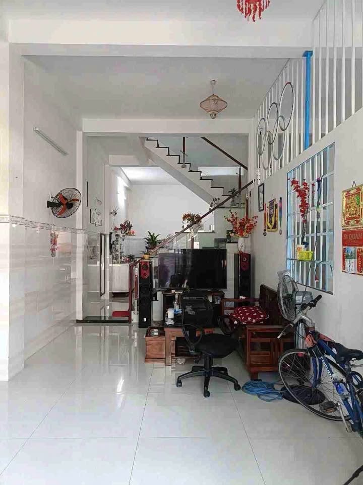 Nhà 3 tầng mới xây Phạm Sư Mạnh 125m² giá 9.x tỷ - Đầu tư lý tưởng cho thuê!