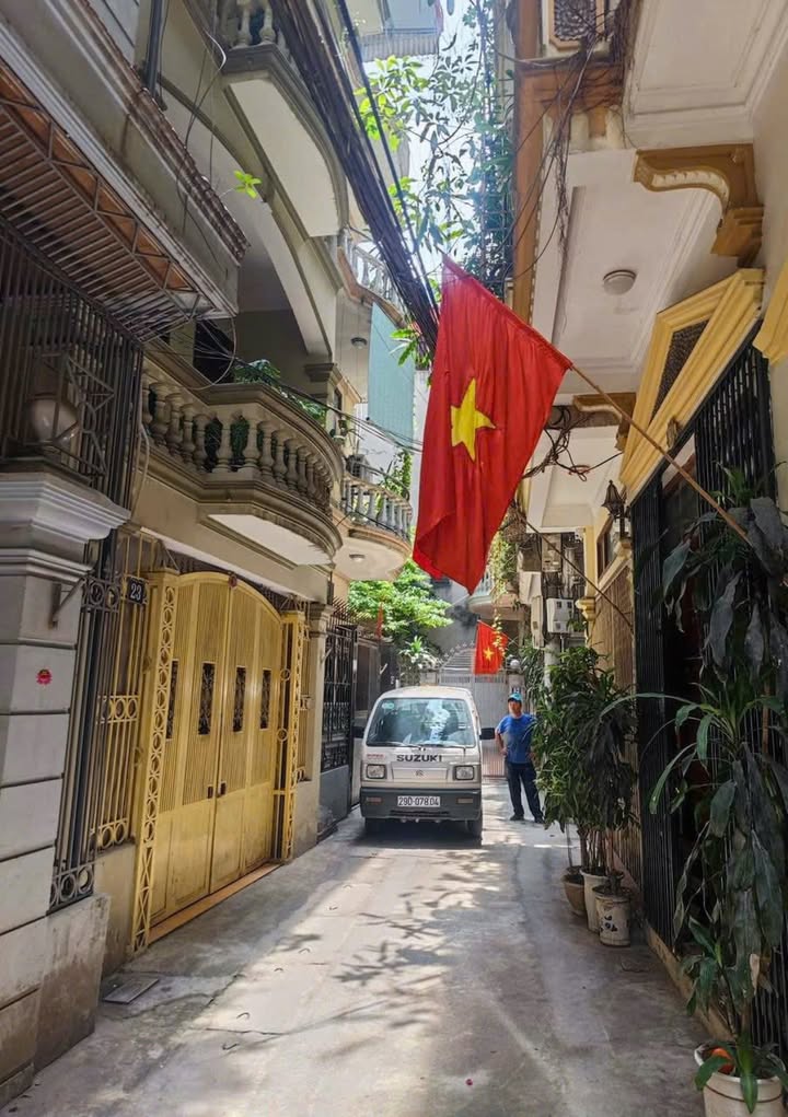 Nhà Hoàng Văn Thái, Thanh Xuân 38m² giá 7 tỷ - Chính chủ bán gấp!