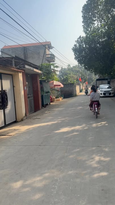 Đất nền 100m² tại trung tâm Xuân Mai giá 3 tỷ - Đầu tư sinh lời ngay!