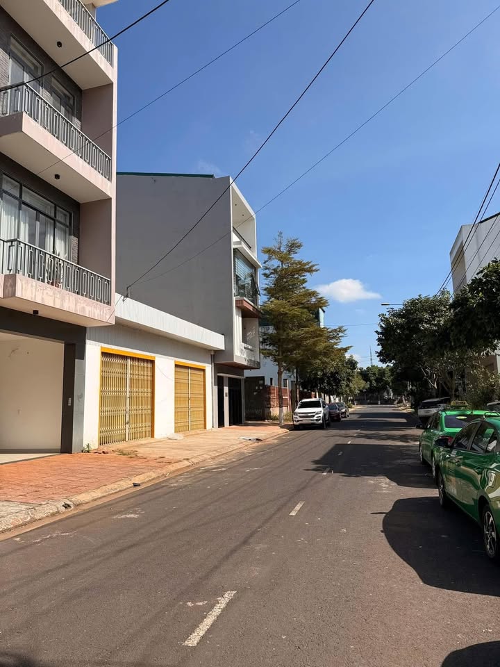 Cho thuê mặt bằng kinh doanh tại METRO Buôn Ma Thuột 84m² giá 9 triệu - Vị trí đẹp, thuận lợi!