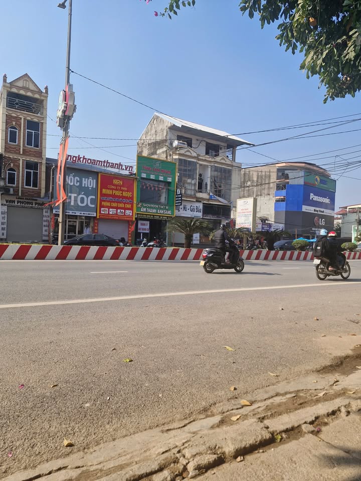 FrontHouse Cách mạng tháng 8 Sông Công 63m² giá 5.8 tỷ - Kinh doanh thuận lợi!