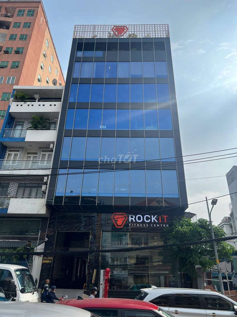 Tòa văn phòng cho thuê 24 Đinh Bộ Lĩnh, Quận Bình Thạnh - Diện tích 1400m², giá 120 triệu